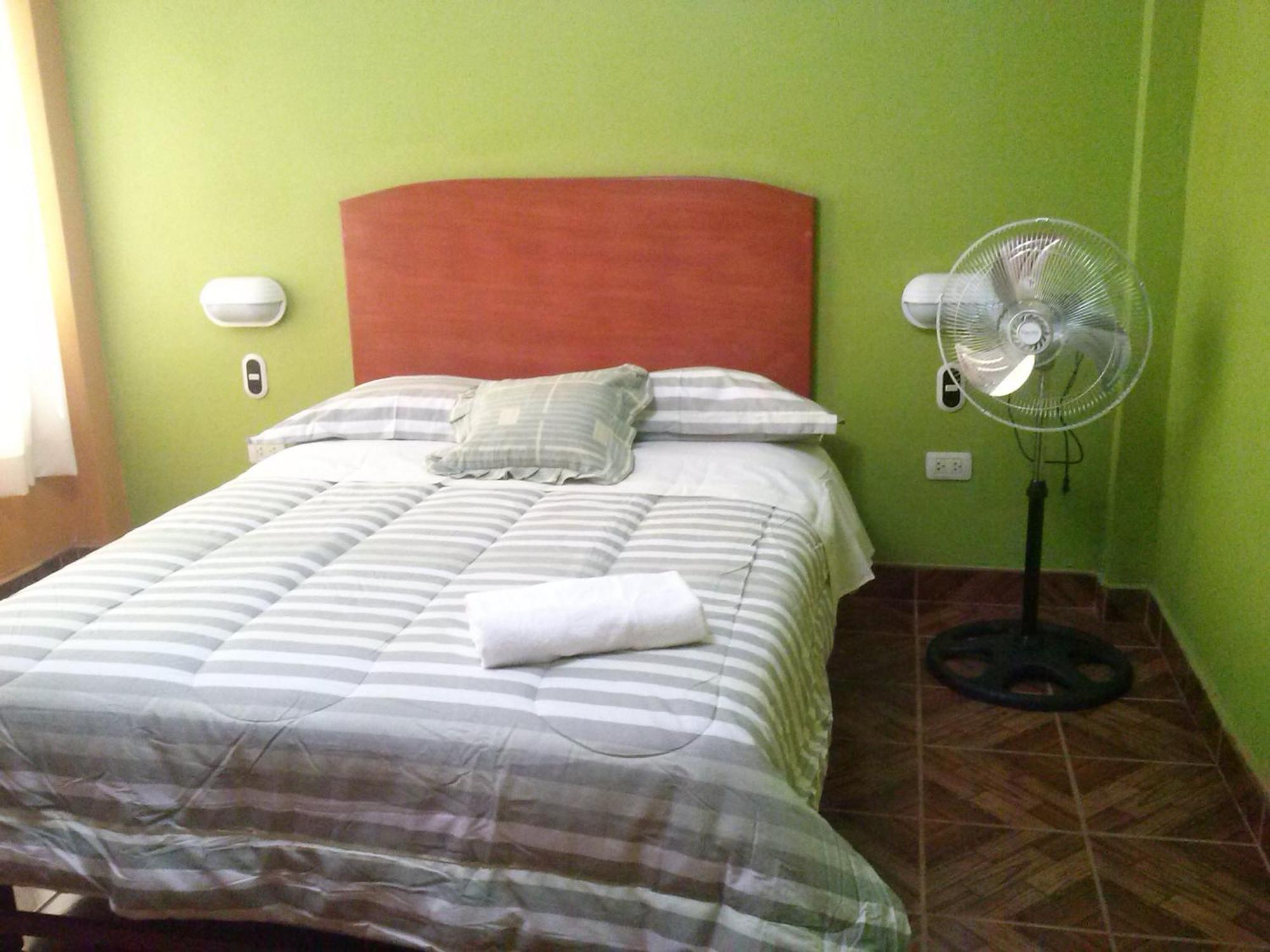 Hostal Real Alcazar Νάζκα Δωμάτιο φωτογραφία