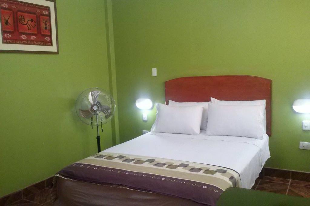 Hostal Real Alcazar Νάζκα Εξωτερικό φωτογραφία